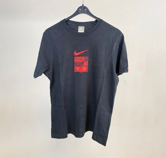 NIKE GOOD VS EVIL 96 T-SHIRT M