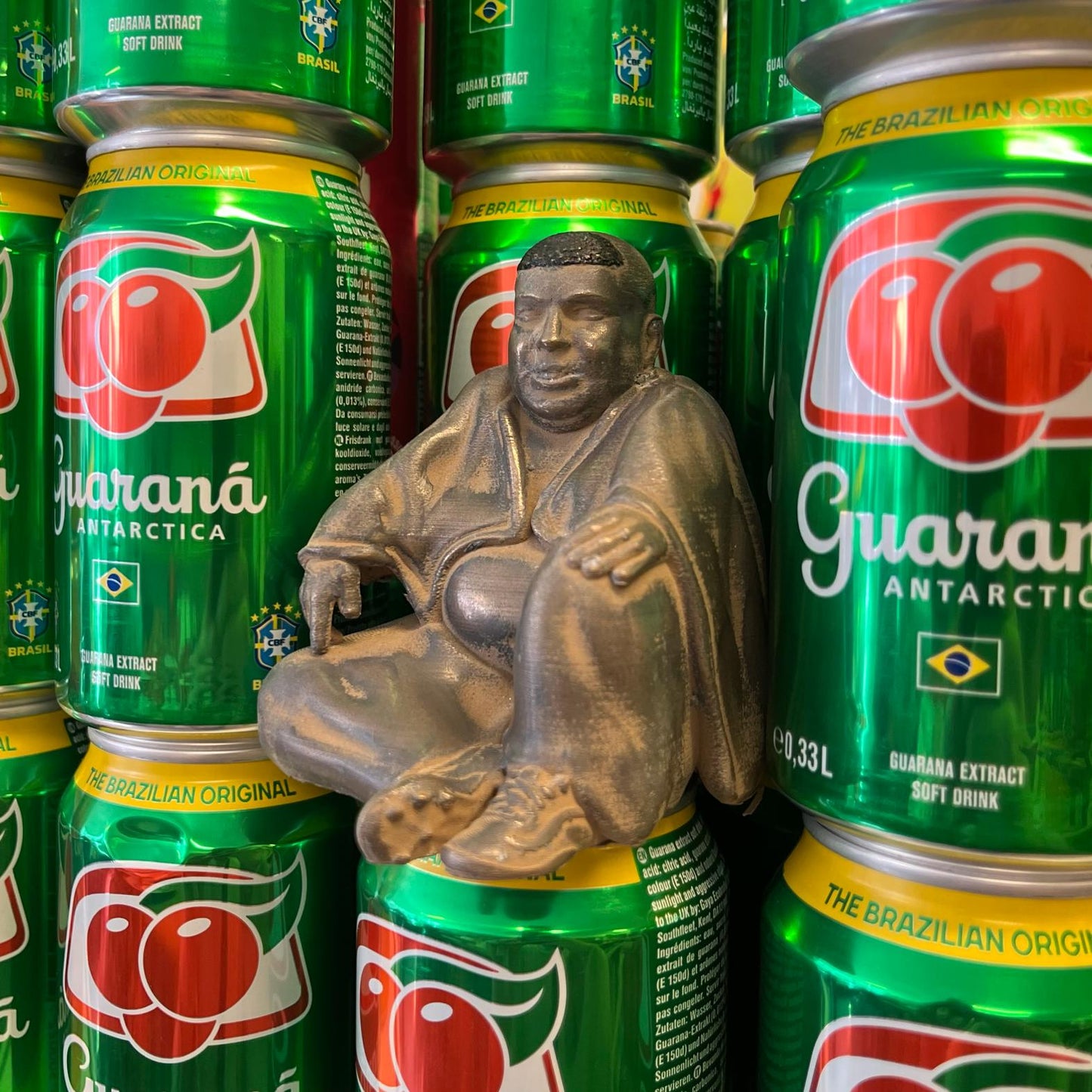 RONALDO R9 FOOTBALL BUDDHA